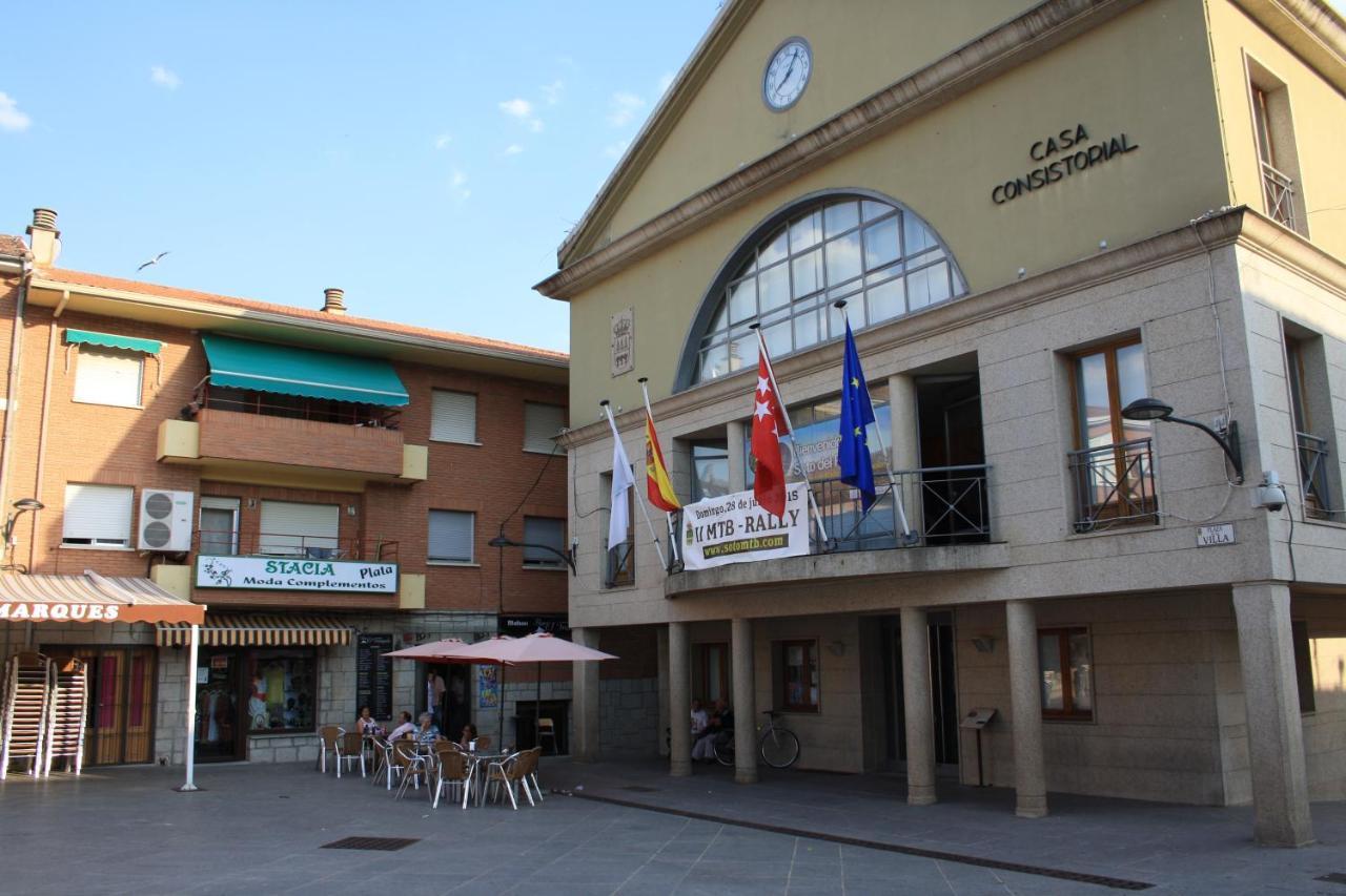 Ar Apartamentos Soto Del Real Ngoại thất bức ảnh